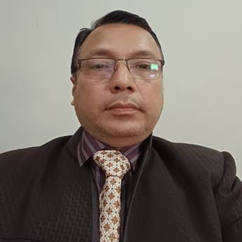 Dr. Abhinay Dwivedi